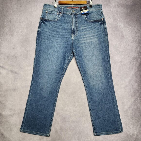 Lucky Brand 223 Straight Jeans Mens 36x29 Light Blue Stretch Denim Classic Fit - Picture 3 of 16
